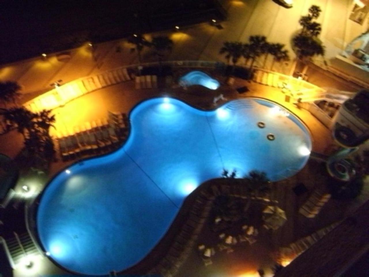 Ocean Walk Resort Magnificent Ocean Front View 代托纳海滩 外观 照片