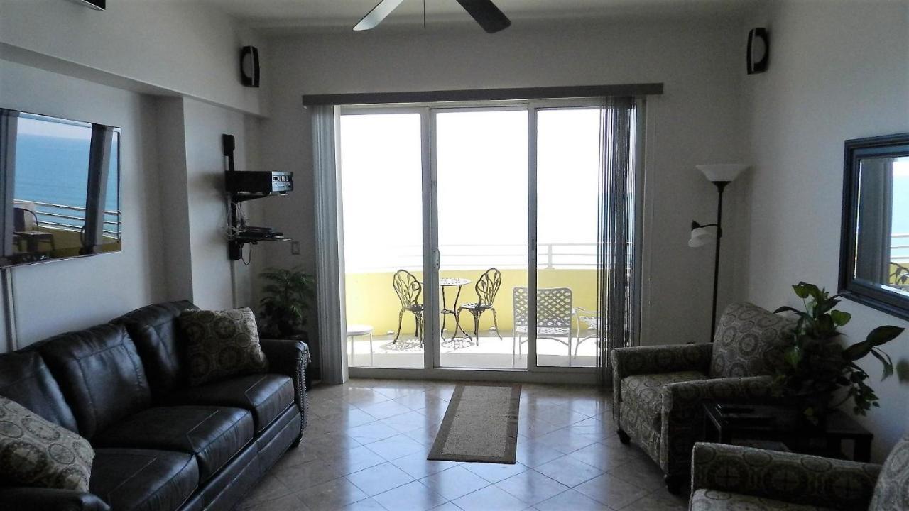 Ocean Walk Resort Magnificent Ocean Front View 代托纳海滩 外观 照片